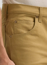 WRANGLER MEN’S PREMIUM PERFORMANCE TOUGH COMFORT COWBOY CUT SLIM FIT CANVAS JEANS - 112361473