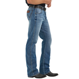 WRANGLER MEN’S RETRO RELAXED FIT BOOTCUT JEANS - 112367677